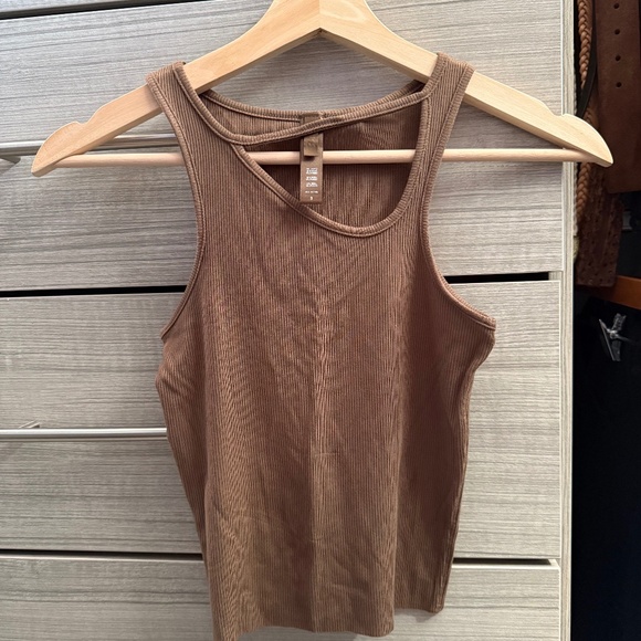 Skims Soft Lounge Cut-Out Tank Top - Picture 1 of 5